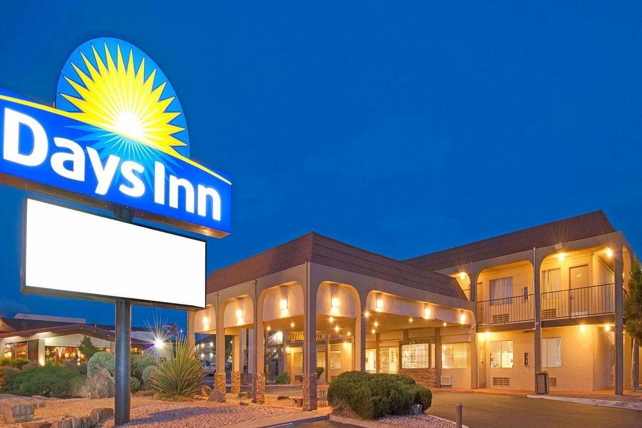Midtown Inn & Suites ألباكركي المظهر الخارجي الصورة