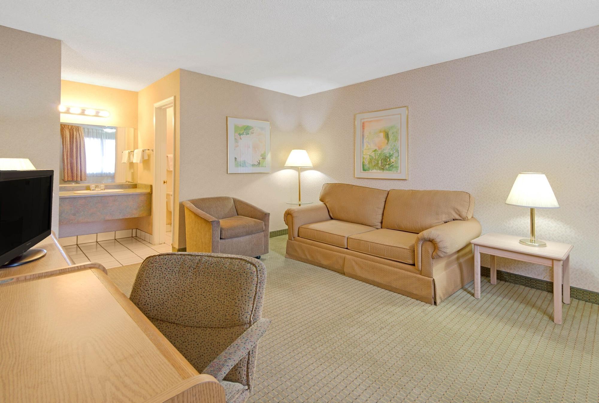 Midtown Inn & Suites ألباكركي المظهر الخارجي الصورة