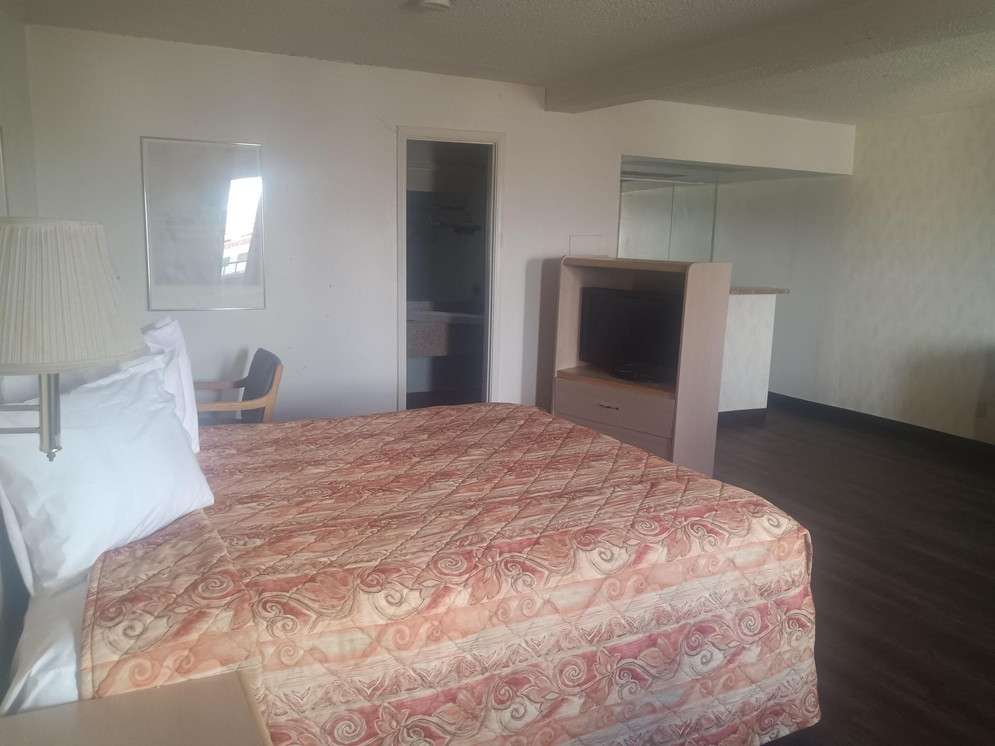 Midtown Inn & Suites ألباكركي المظهر الخارجي الصورة